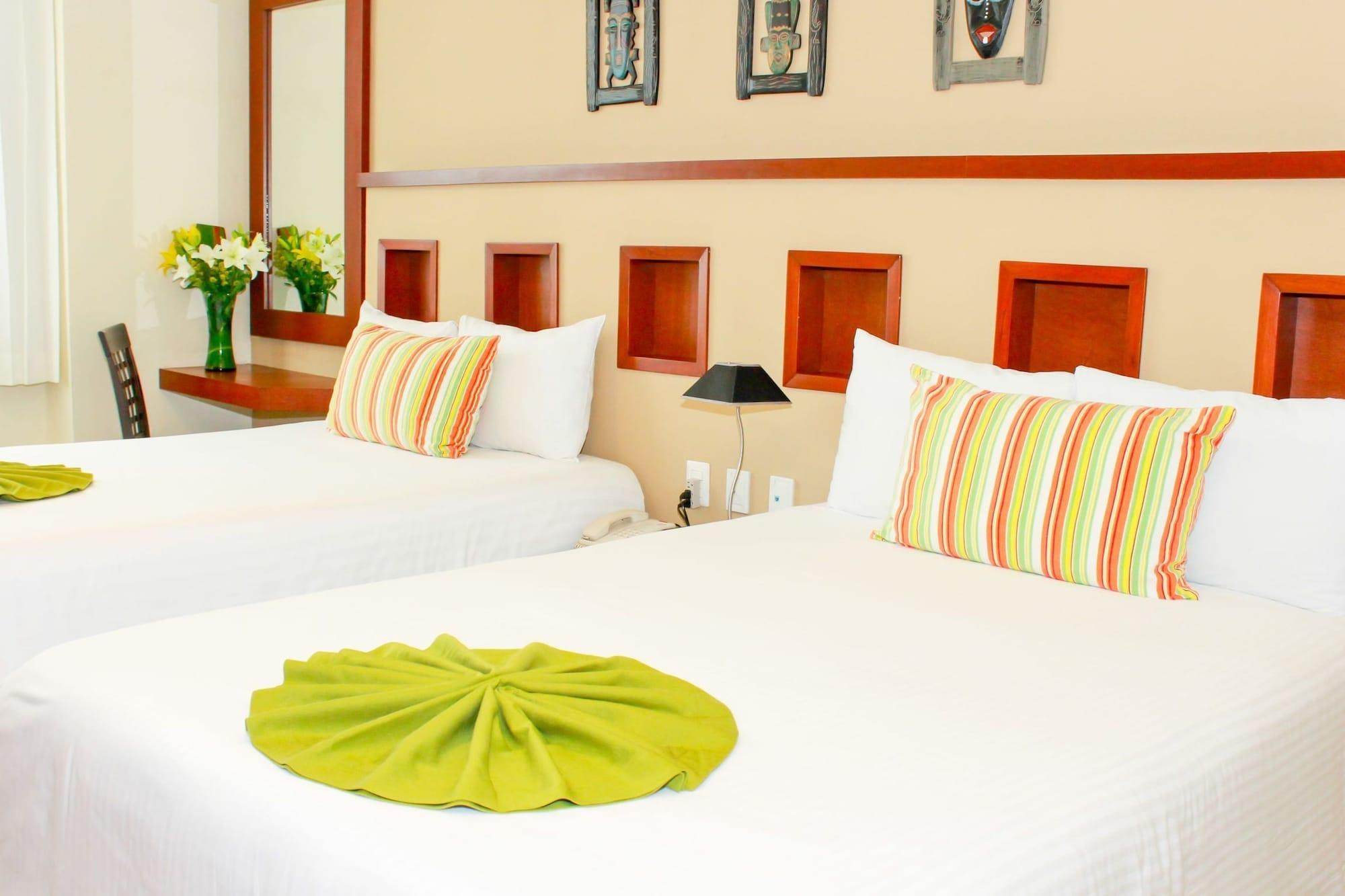 Ixchel Beach Hotel Исла Мухерес Екстериор снимка