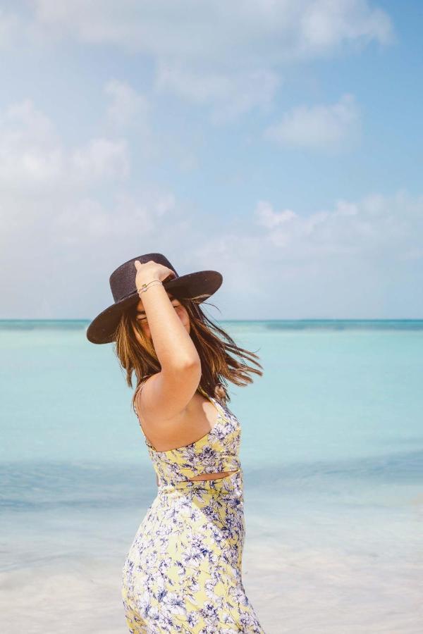 Ixchel Beach Hotel Исла Мухерес Екстериор снимка