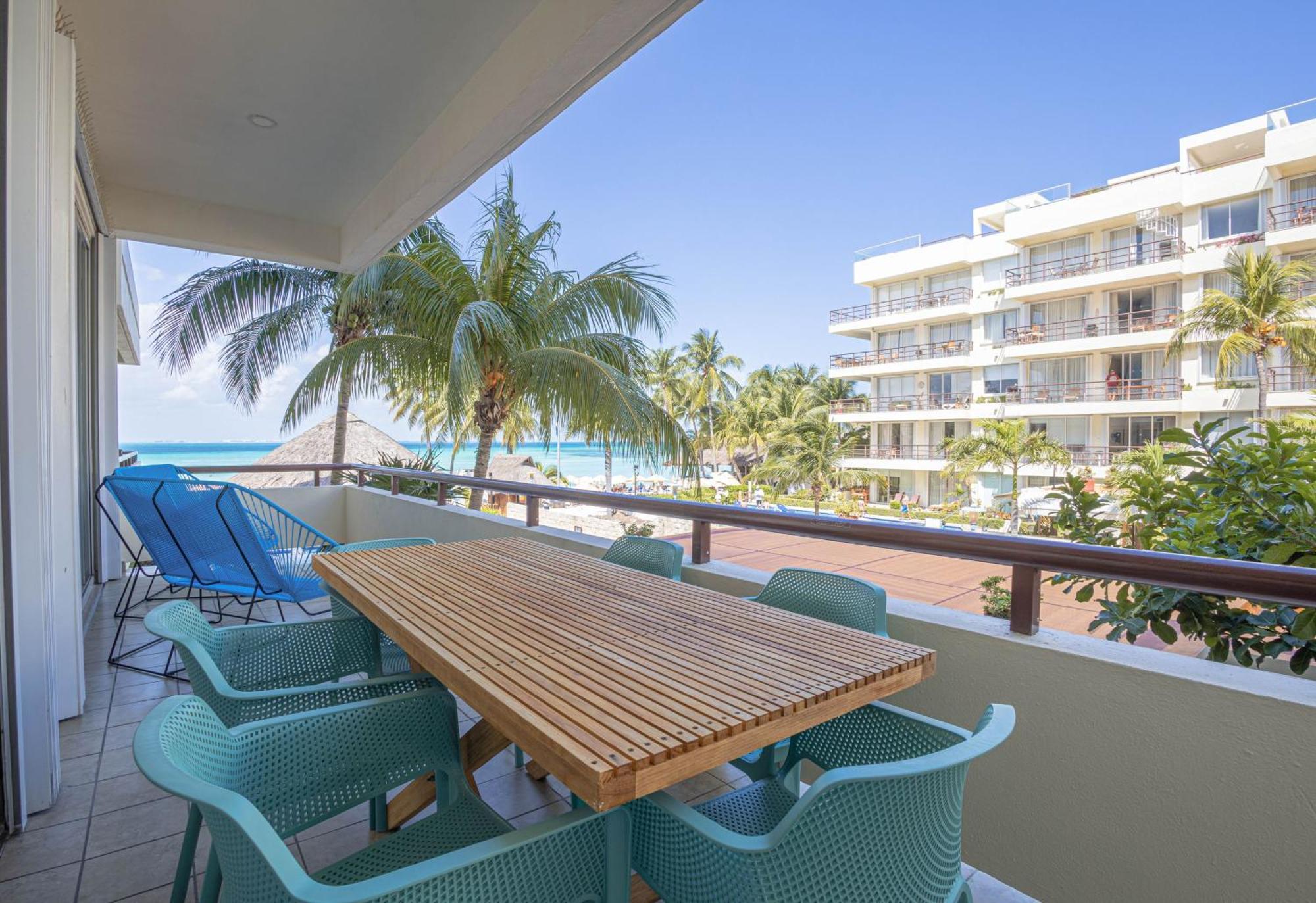 Ixchel Beach Hotel Исла Мухерес Стая снимка